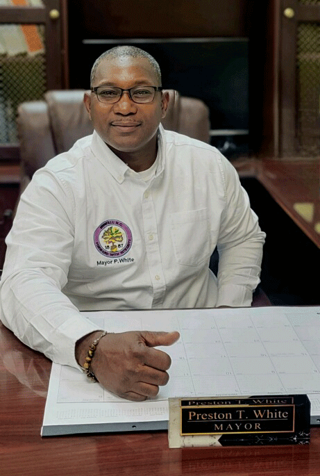 Mayor White